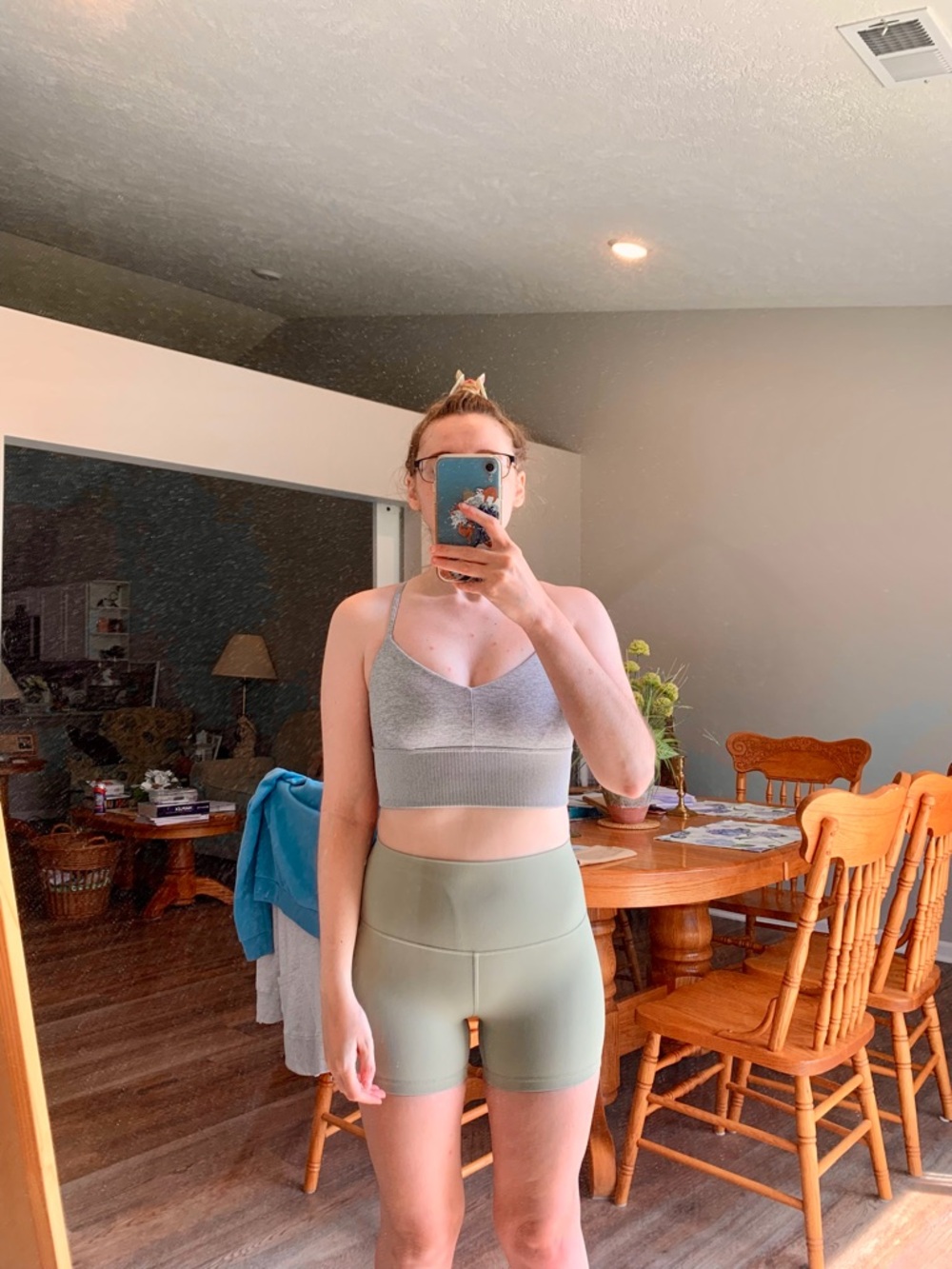 Lululemon wunder under 4” bike short in fog green - Picture 4 of 4